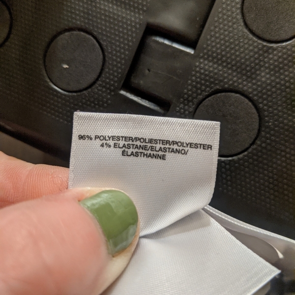 🌟Anne Klein cheetah print tshirt - Picture 7 of 8